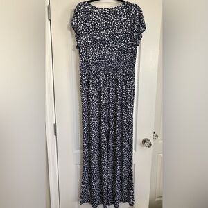 Stitch fix Navy and White Floral Maxi Dress